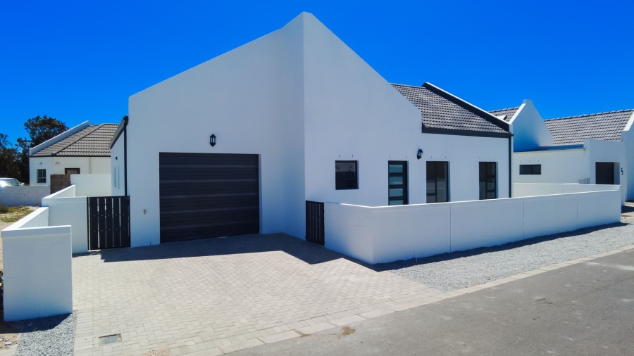 2 Bedroom Property for Sale in Britannia Beach Estate Western Cape